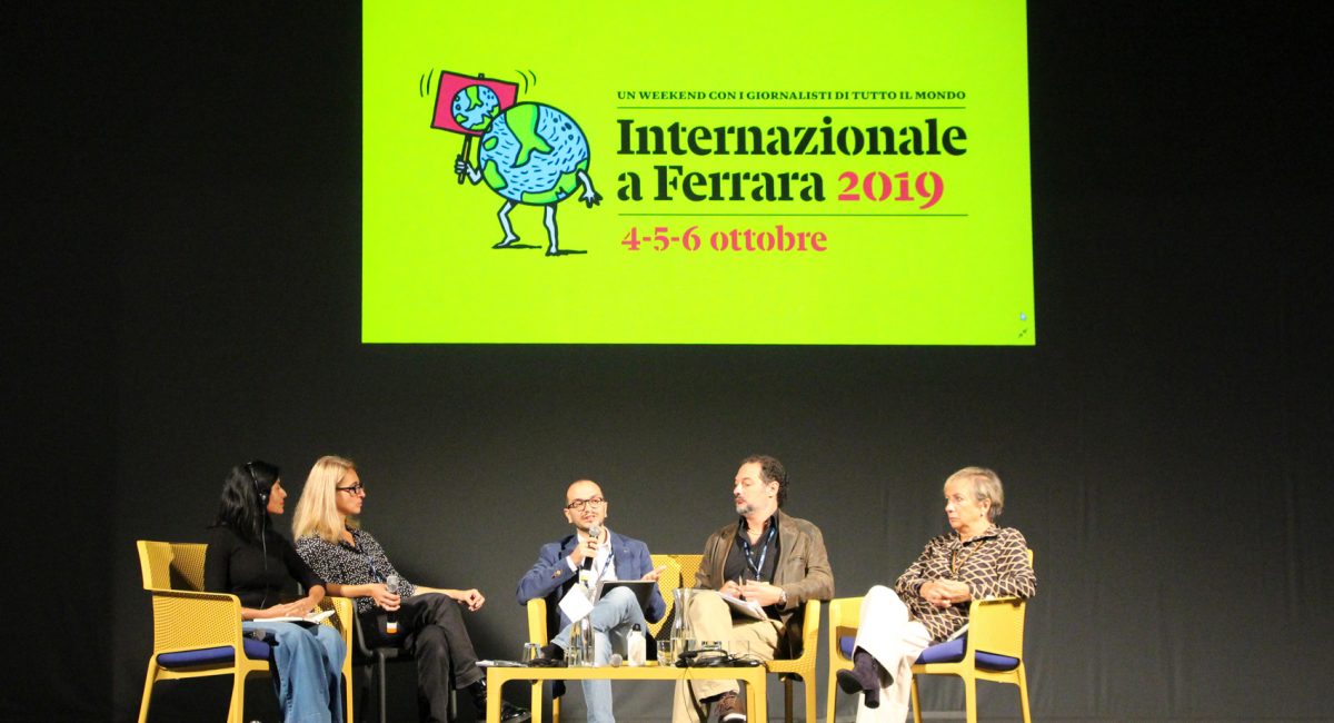 Ferrara è la tappa internazionale di Siamo fatti di terra