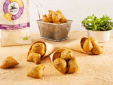 Frittelle con farina di ceci e sorgo con erbette fresche