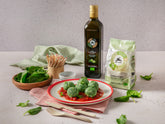 Polpette vegetariane di ricotta e spinaci con sugo di pomodori secchi